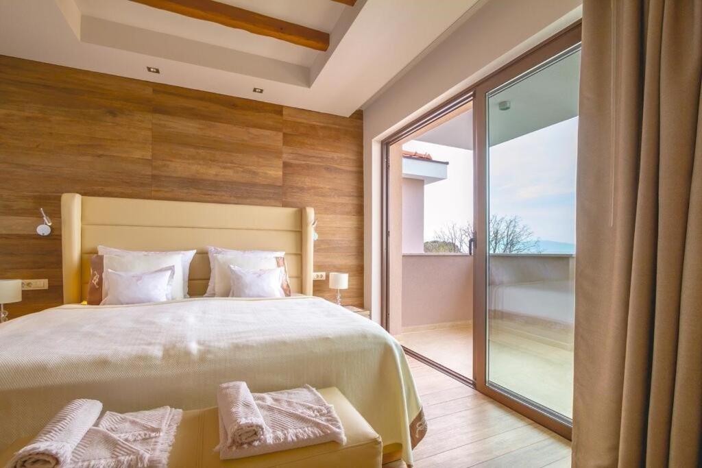 Luxury Villa Prova1 Малинска Екстериор снимка